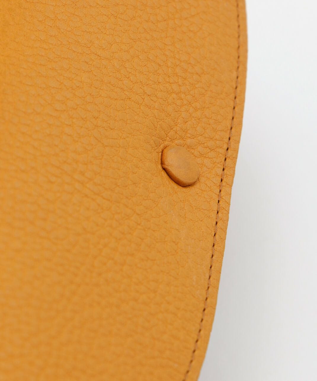 SLIP ON / くるみボタンレザー財布 Arizona_11