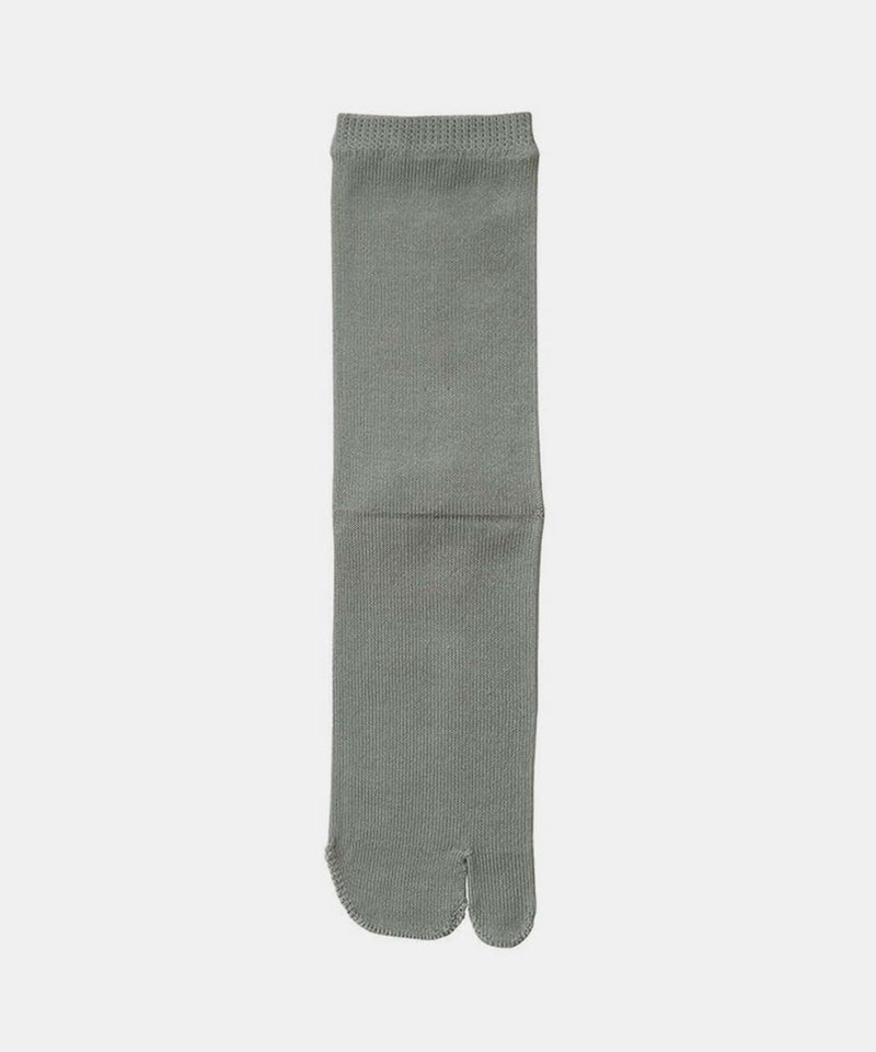 シルバーグレー