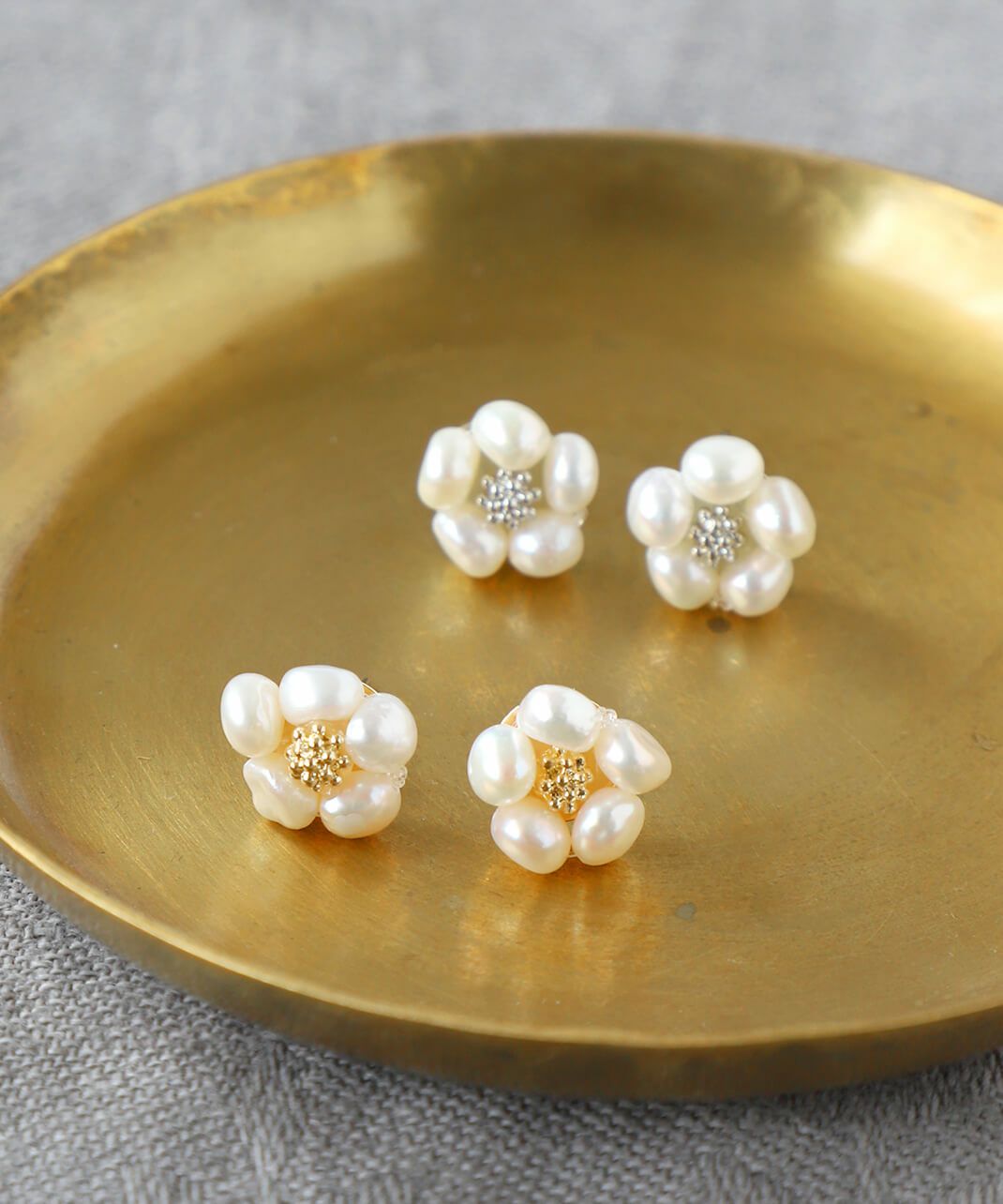 mumokutekiパールフラワーモチーフ ピアス/イヤリング | mumokuteki