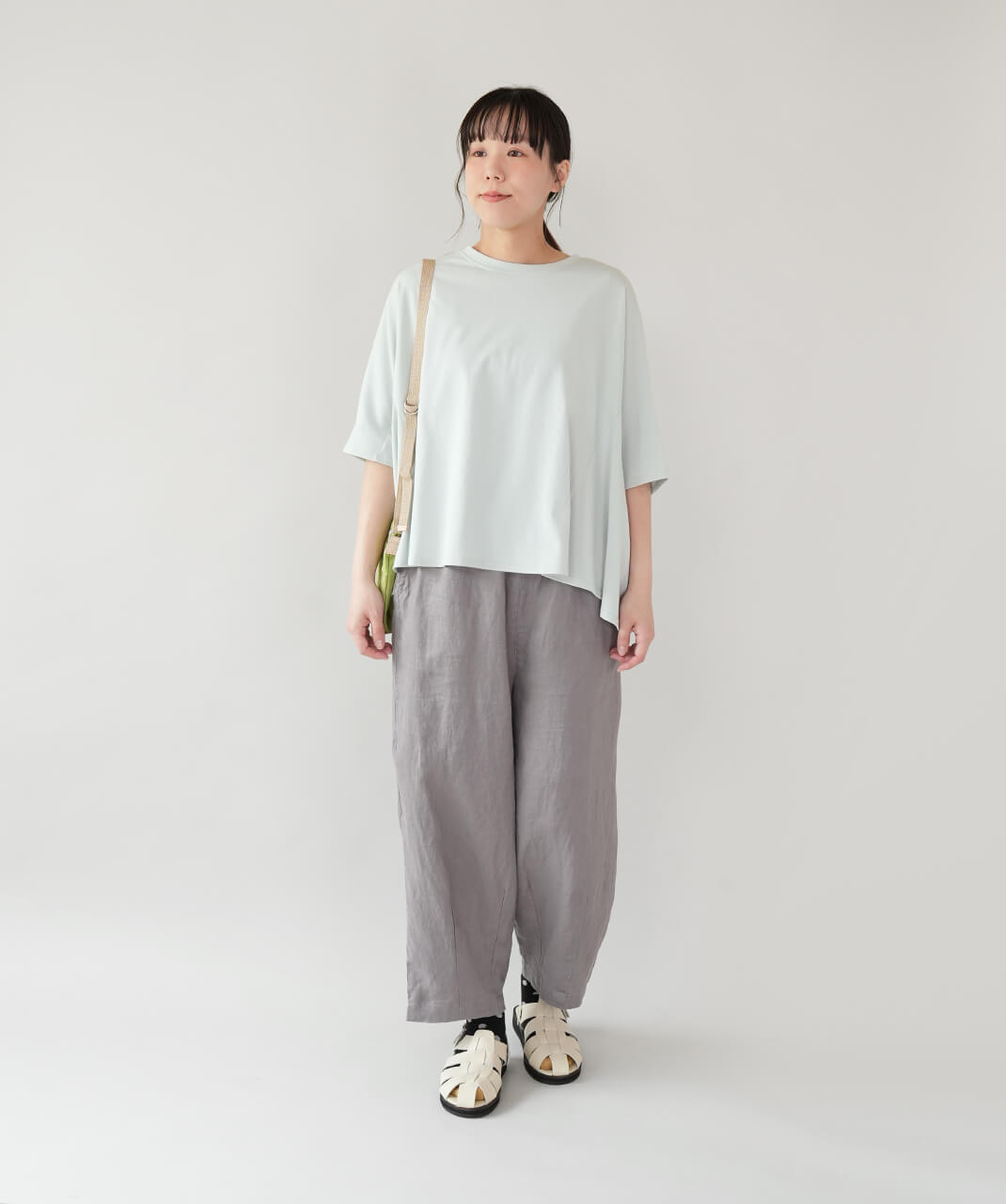 パンツ rikkun mumokuteki長さが選べる2サイズ展開のリネンコクーンパンツ