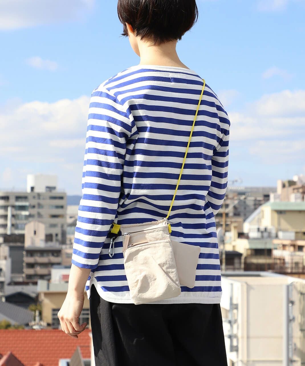 EARTH MADE6ポケットインサイドプリントミニショルダー | mumokuteki