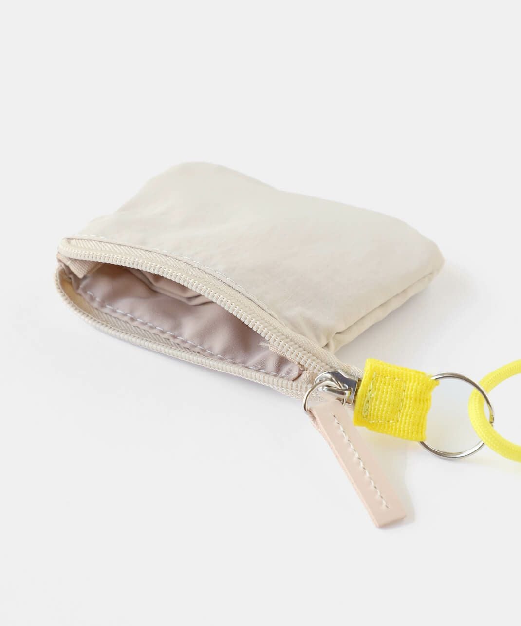 EARTH MADE6ポケットインサイドプリントミニショルダー | mumokuteki