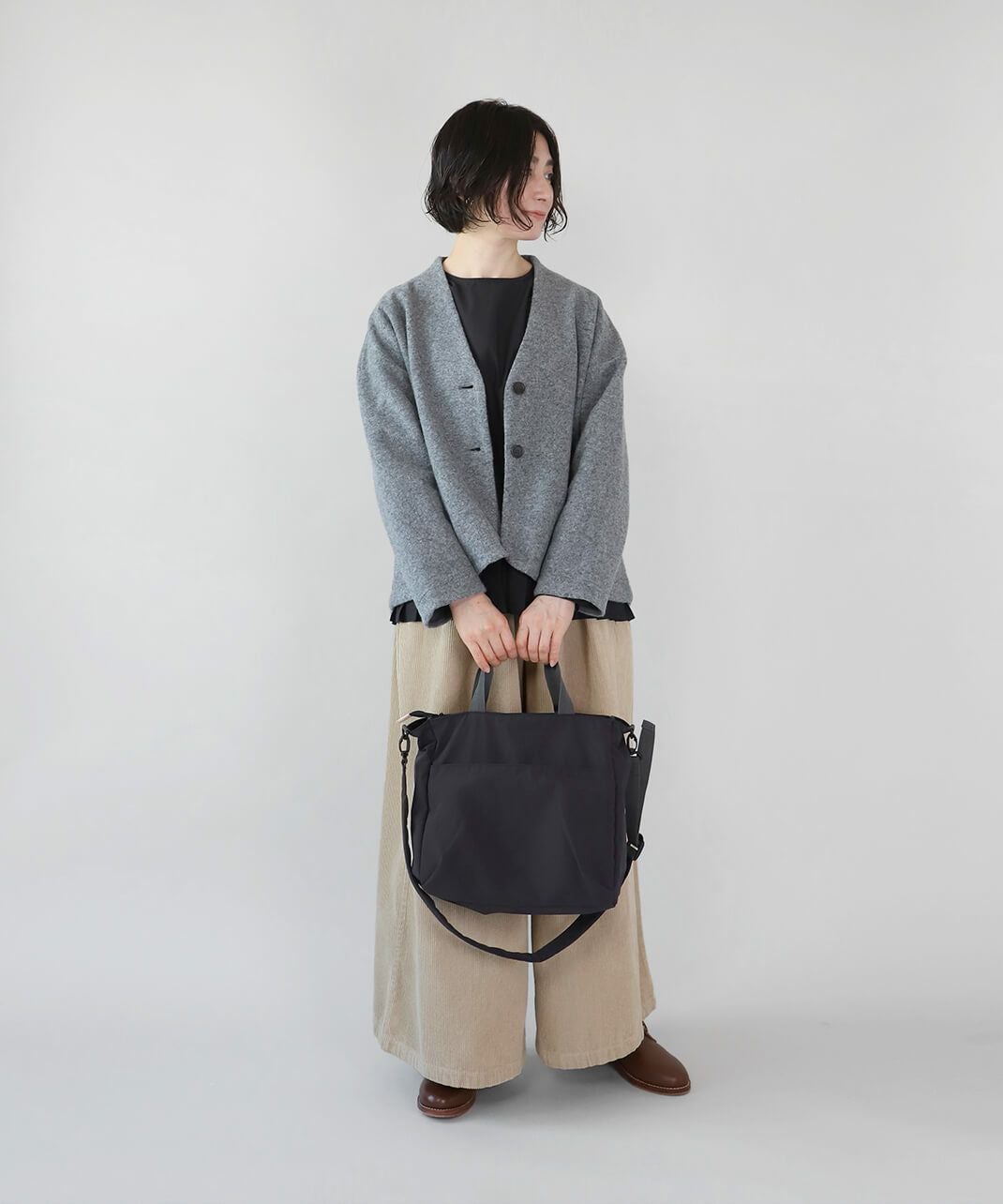 mumokuteki撥水加工軽くて多収納な10ポケットショルダー | mumokuteki