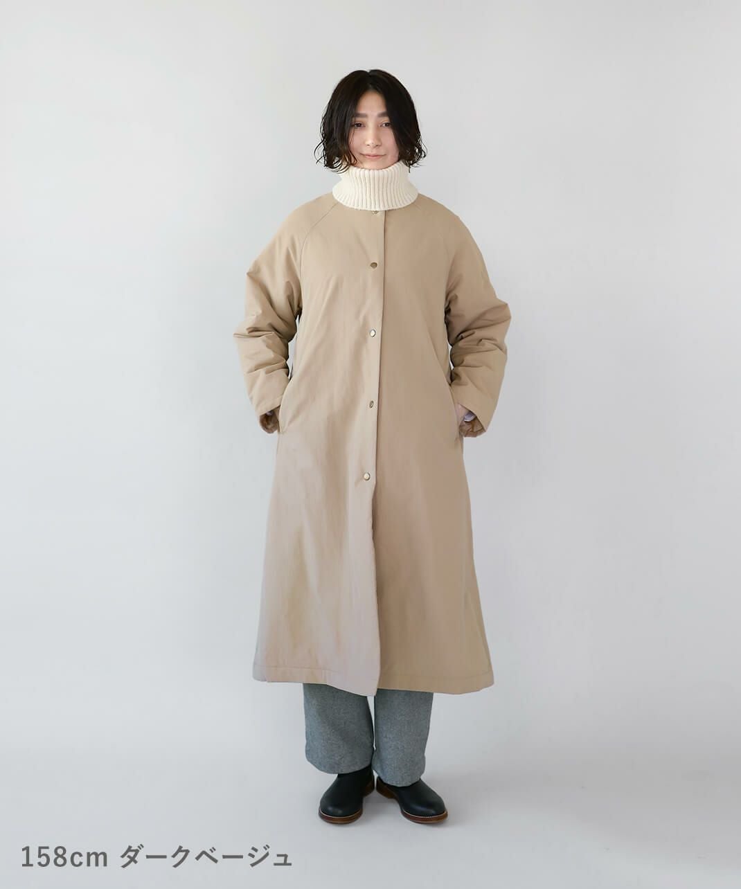mumokuteki軽くて暖かい中綿入りノーカラーロングコート | mumokuteki