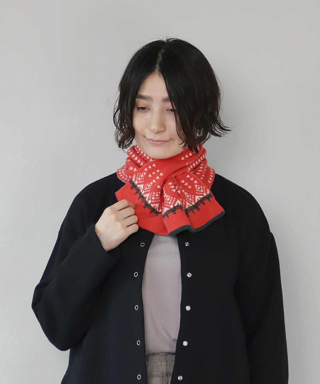 新品未使用 米国百貨店からお取寄せ 雪の結晶アクリルマフラー Snow_flakes_03.png