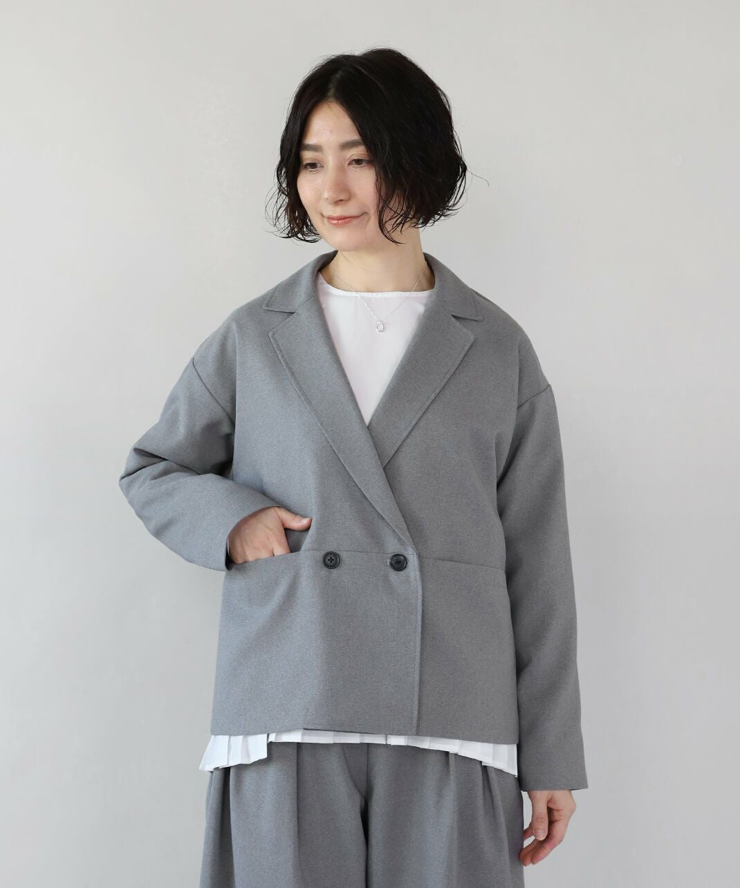 un cinqフォーマル対応イージーケア オックス生地テーラードジャケット