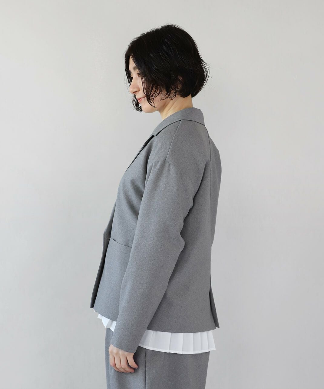 un cinqフォーマル対応イージーケア オックス生地テーラードジャケット