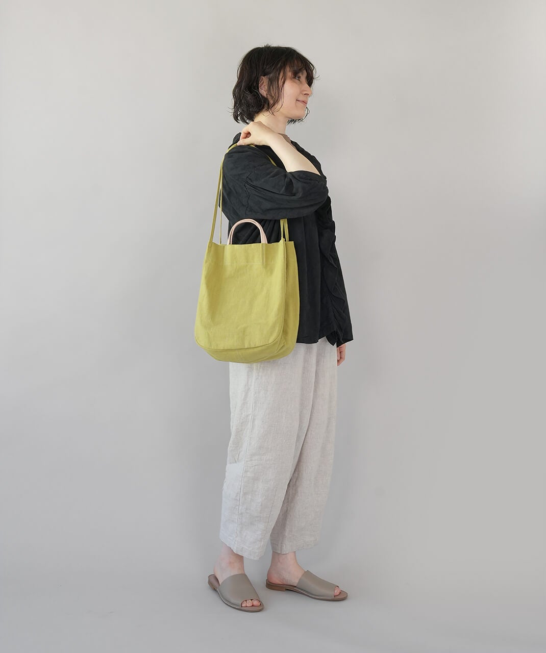 ハンドメイド丸型トートバック※コットンリネン mumokutekiコットンリネン2WAYトートバッグ | mumokutekiオンラインストア