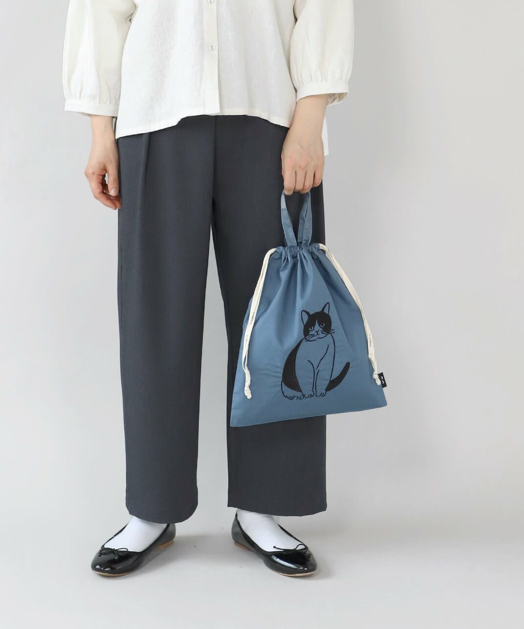 松尾ミユキEmbroidered Drawstring bag L | mumokutekiオンラインストア