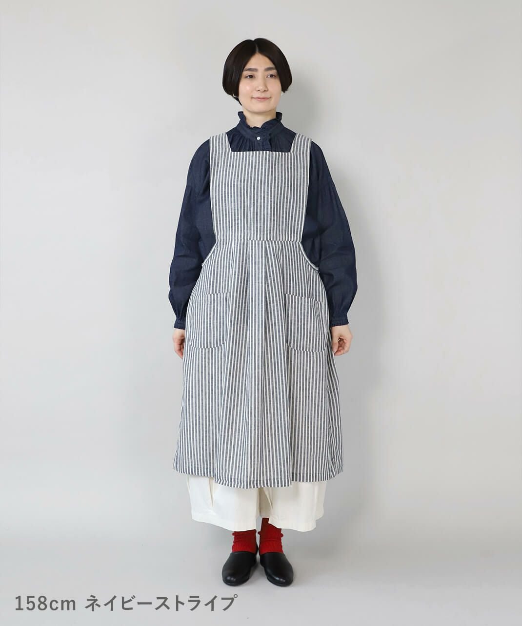 mumokutekiコットンリネンのウエスト切り替えタックエプロン