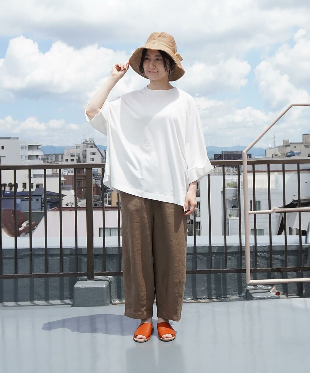 mumokuteki接触冷感＆UVカットポンチョシルエットのワイドカットソー