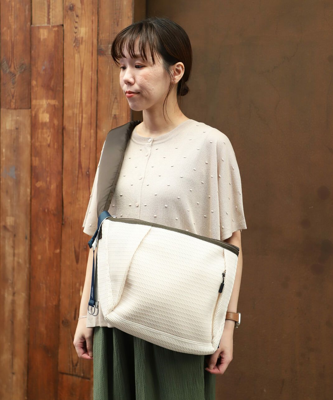 EDITA.洗濯機で洗えるWashable body bagL size | mumokutekiオンライン