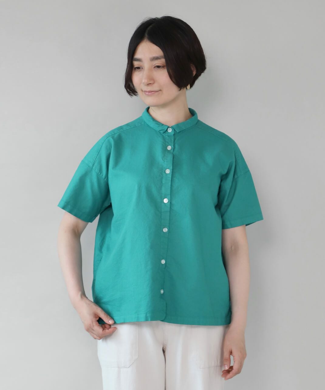 mumokutekiコットンオックスのちび襟シャツ | mumokutekiオンラインストア