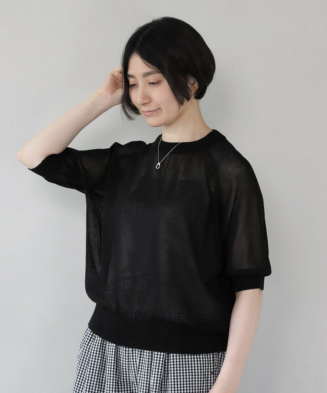 mumokuteki程よいシアー感のニットプルオーバー | mumokuteki