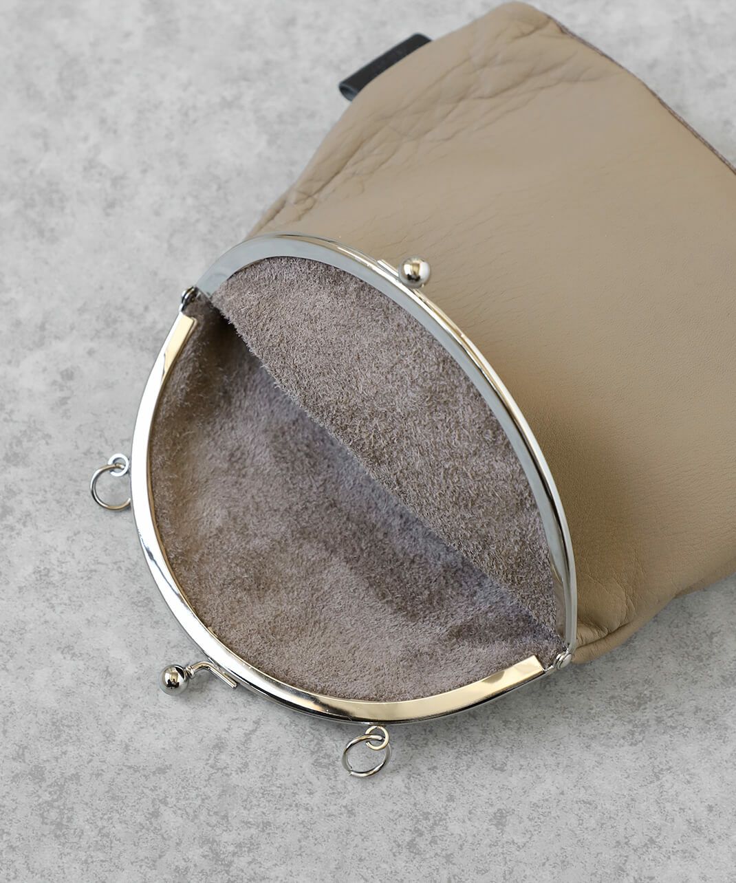 TIDEWAY　本革バッグ　がま口 OIL SHRINK がま口 2WAY BAG ¥19,800 . #tideway #タイドウェイ #新作
