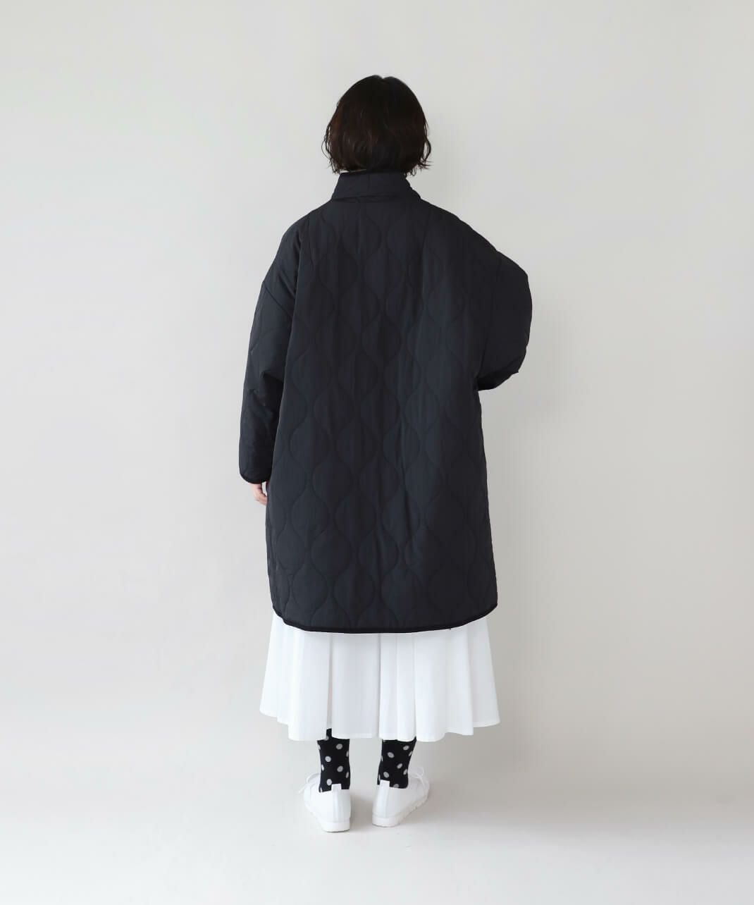 YURK geniet vanショールカラーのパイピングキルティングコート