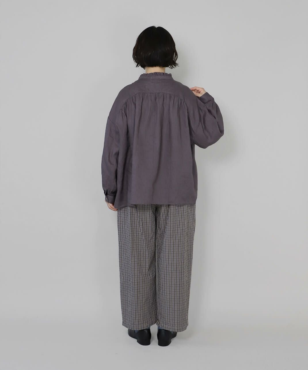 YURK geniet vanリネンのワイドフリルブラウス | mumokutekiオンライン