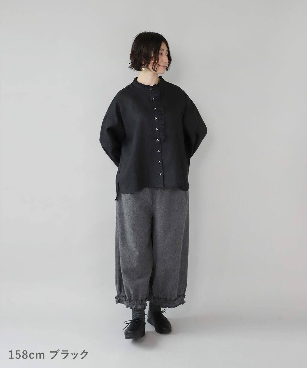 YURK geniet vanリネンのワイドフリルブラウス | mumokutekiオンライン