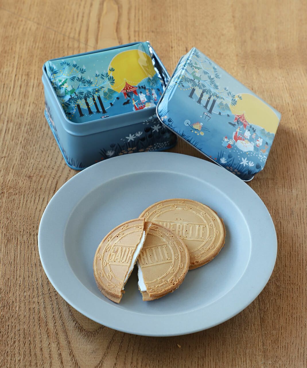 日の出屋製菓MOOMIN チョコゴーフレットいちご・抹茶 | mumokuteki