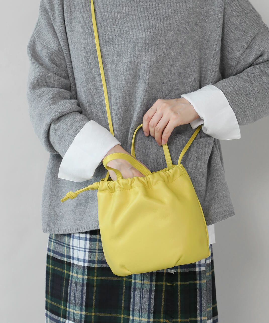 30%off】TIDEWAYソフトな風合いの牛革2WAY巾着バッグ | mumokuteki
