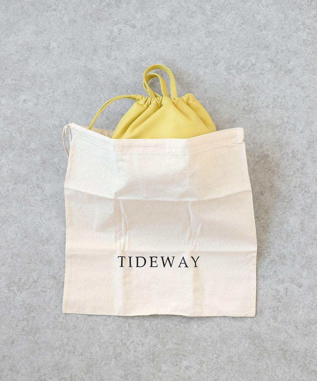 30%off】TIDEWAYソフトな風合いの牛革2WAY巾着バッグ | mumokuteki