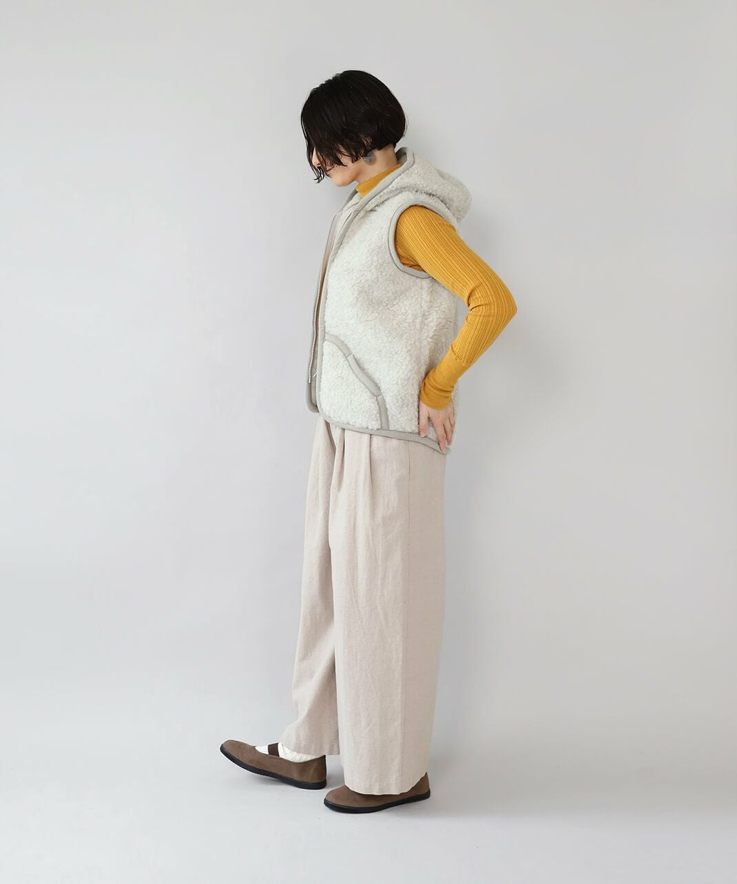 COLDBREAKERウール100%のフード付きボアベスト | mumokutekiオンライン