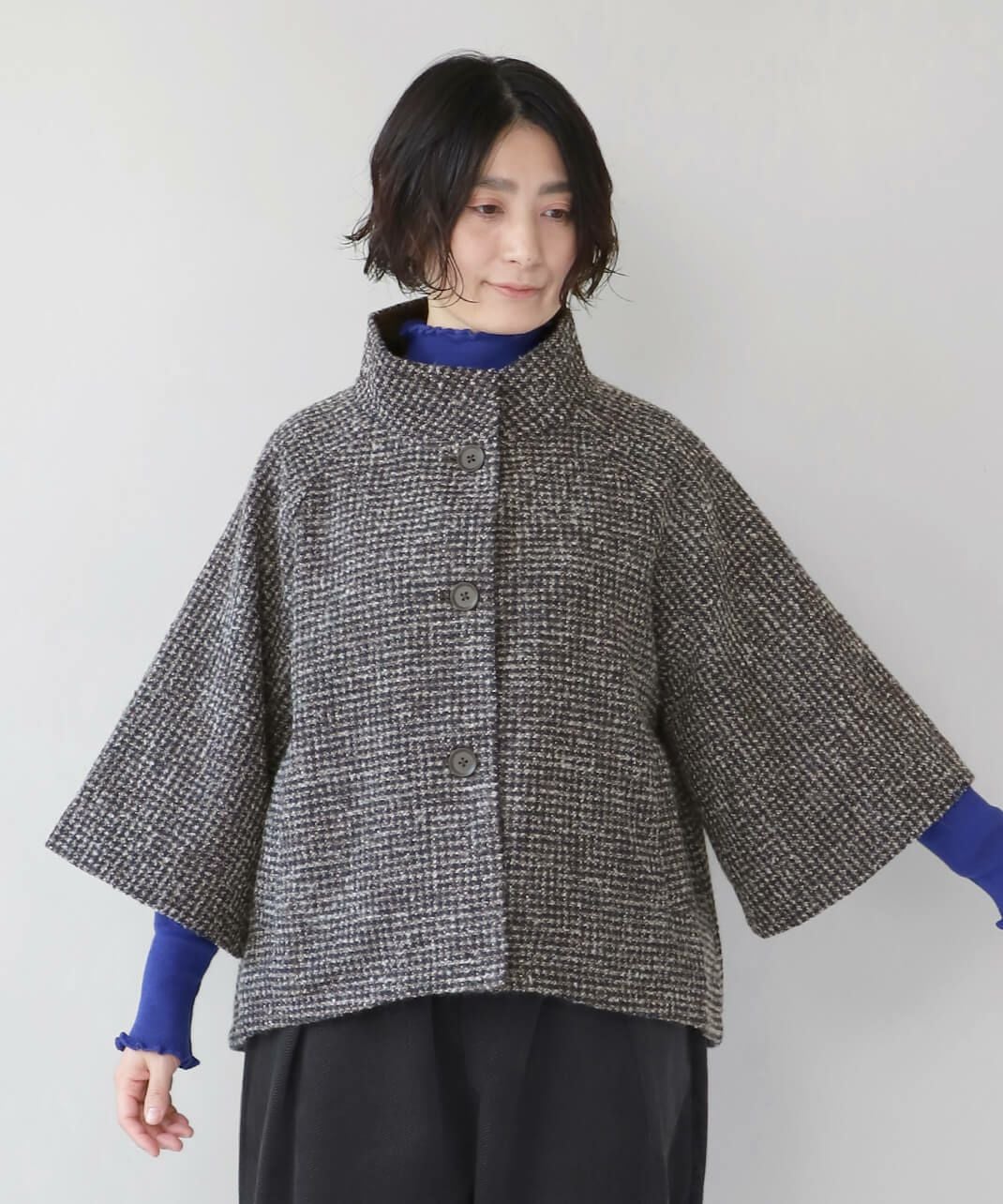 LE CIEL A TEMPS DOUXクラシカルチェック柄のポンチョシルエットコート