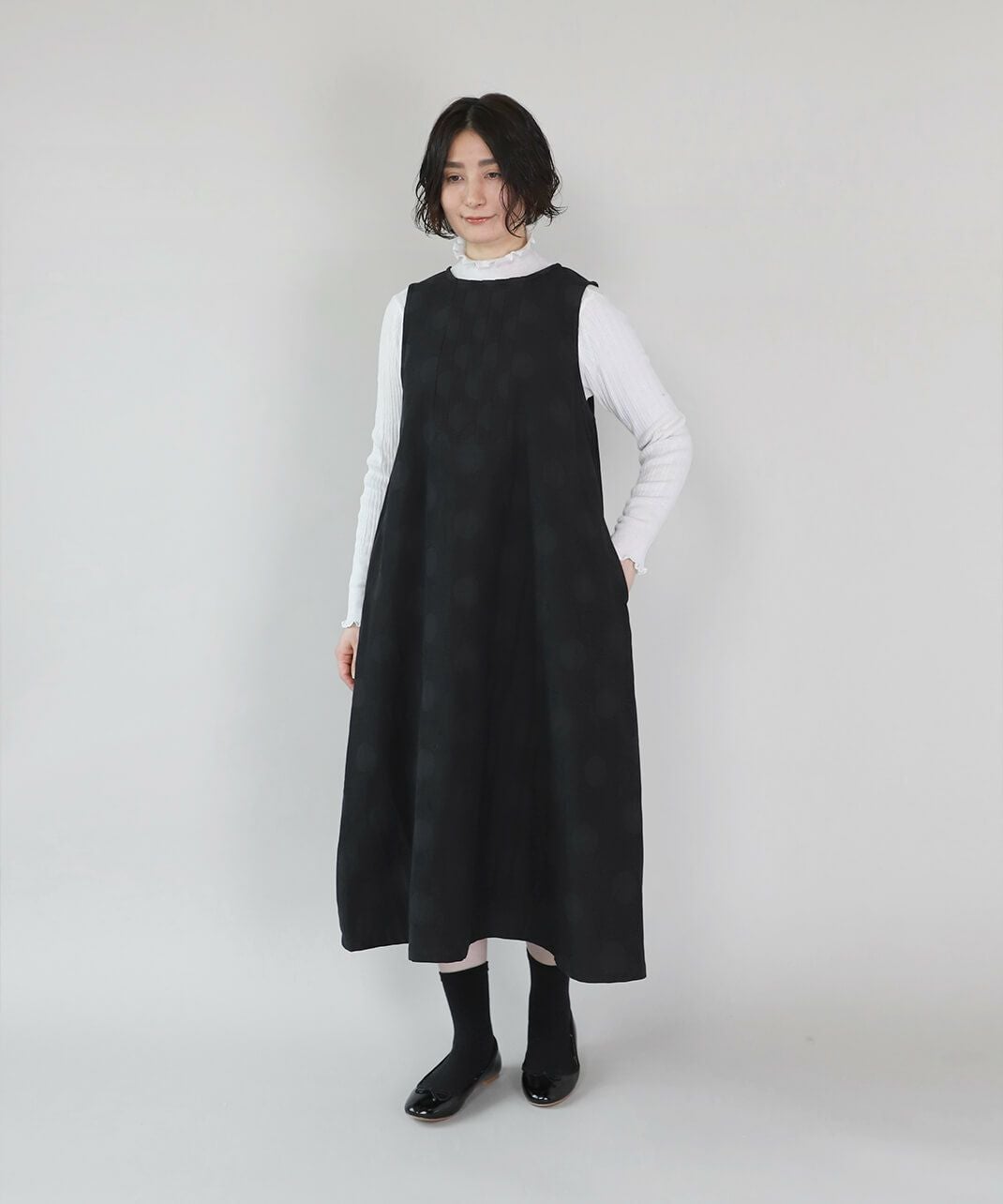 30%off】mumokutekiジャガードドットのノースリーブワンピース