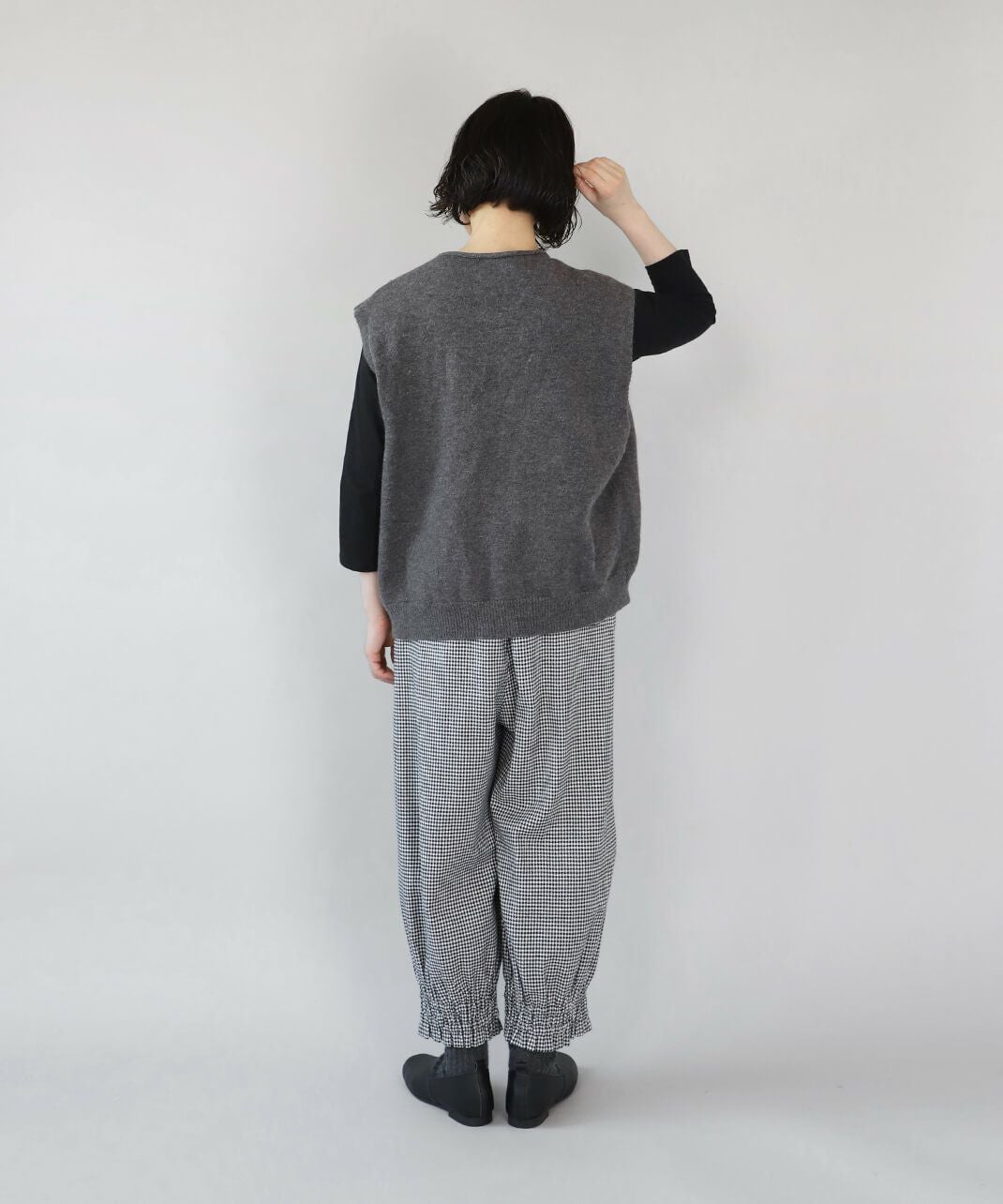 20%off】mumokutekiリネンミックスツイルの裾ギャザーパンツ