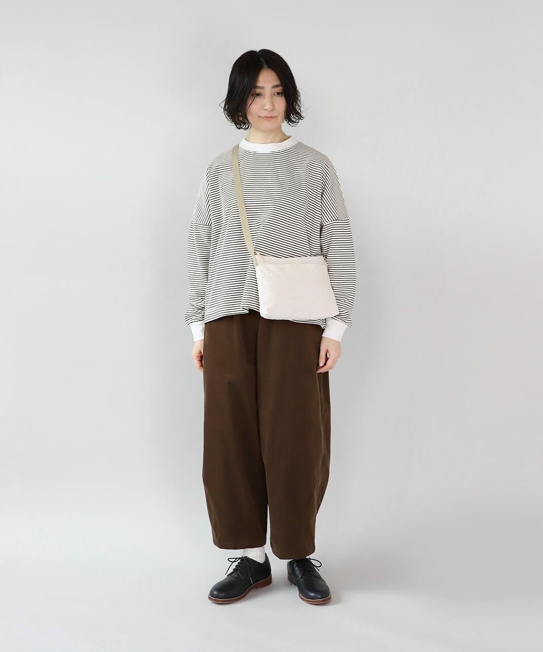 20%off】mumokutekiLINENシリーズシンプルで丁度良いリネンサコッシュ