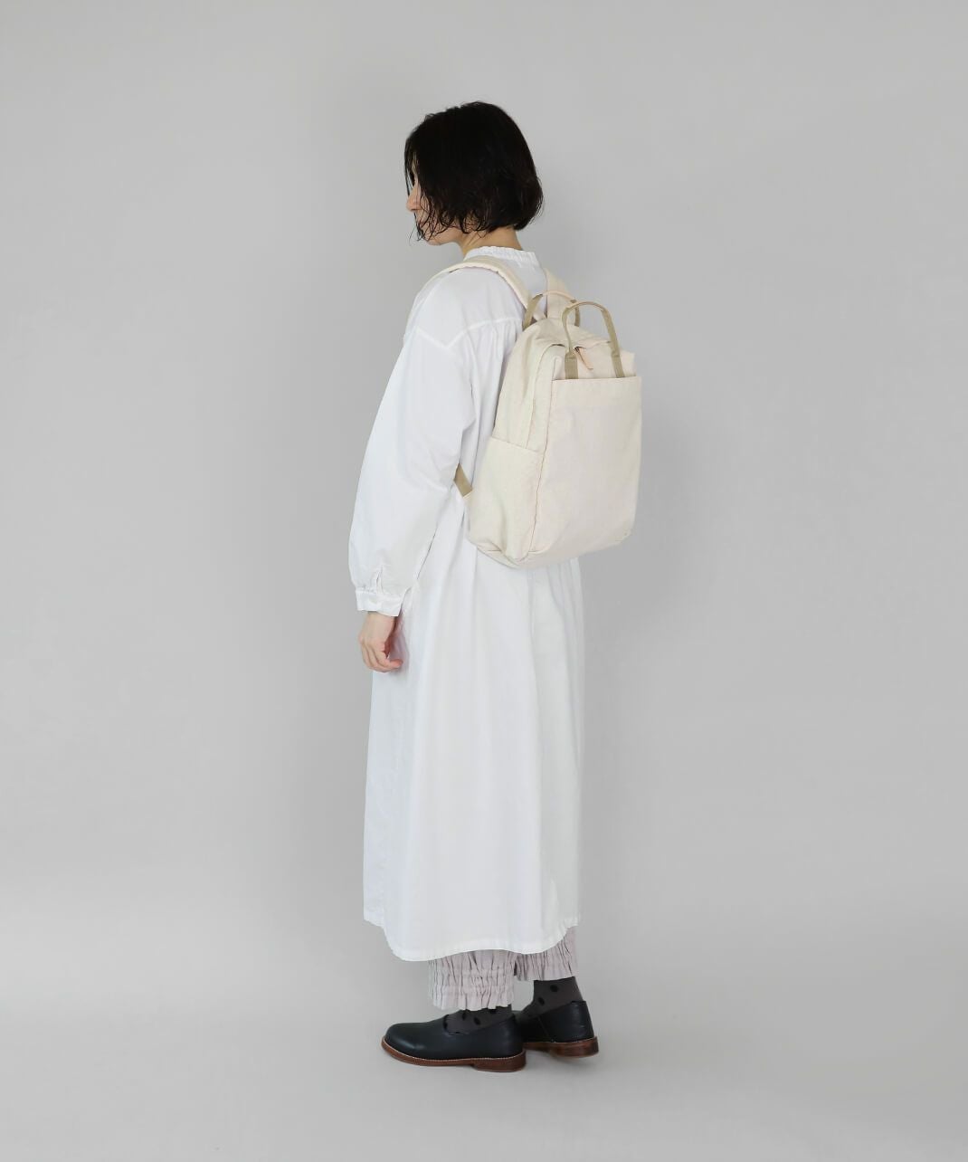 mumokutekiLINENシリーズ軽くて多収納なリネン8ポケットリュック