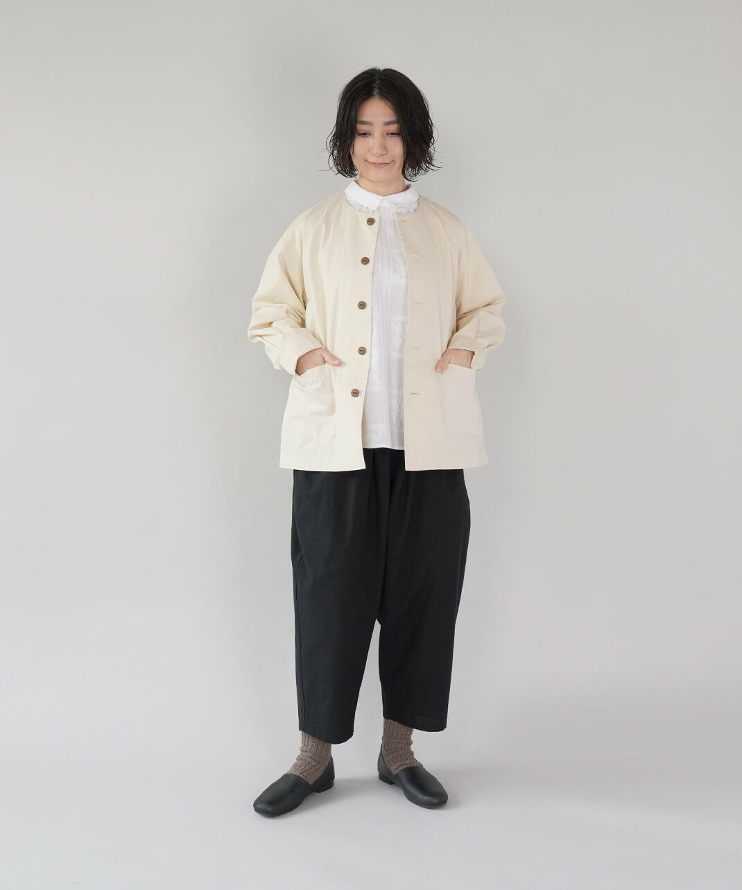 30%off】UNPLEリネンミックスタイルモチーフの刺繍ブラウス