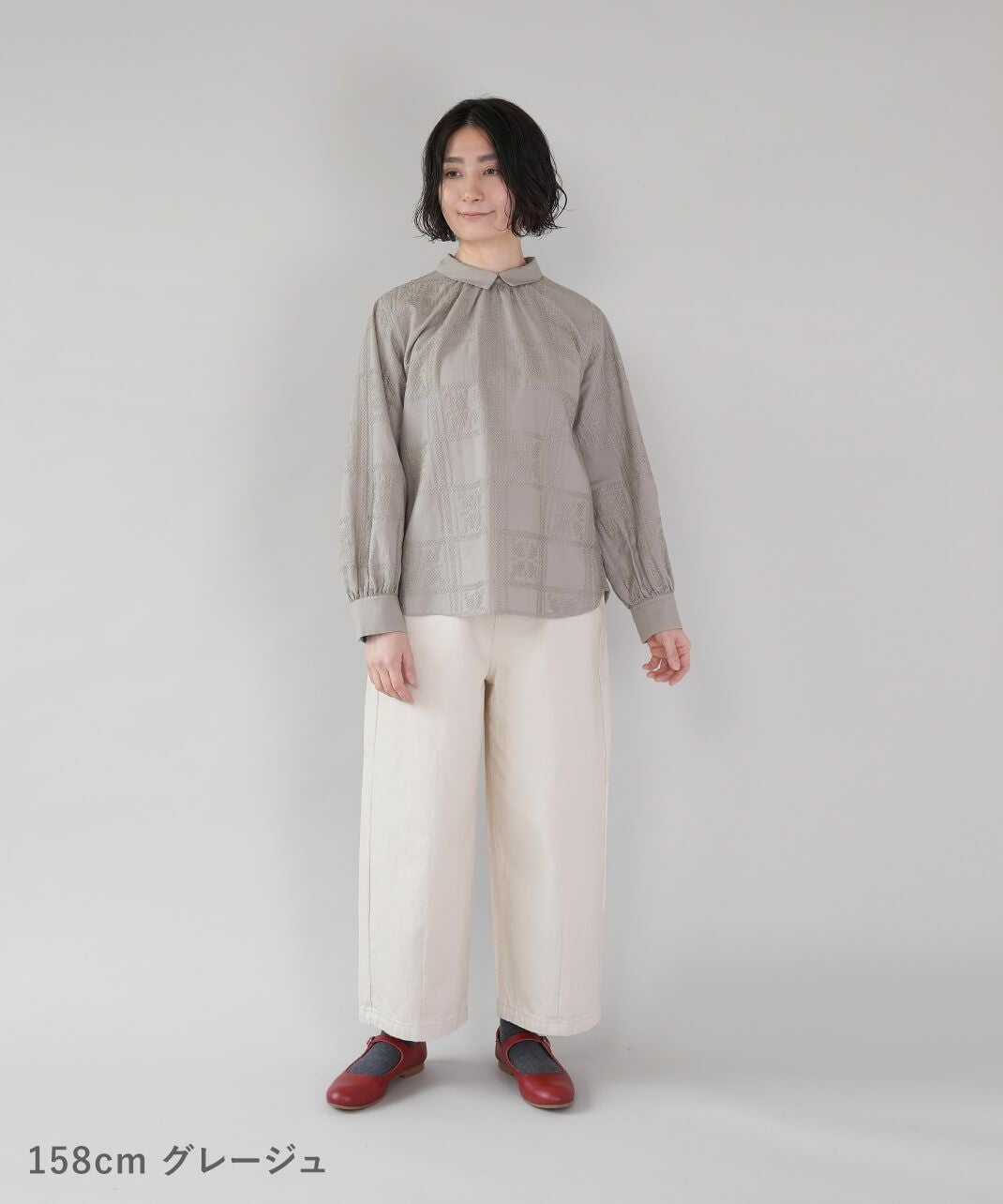 40%off】UNPLEリネンミックスタイルモチーフの刺繍ブラウス