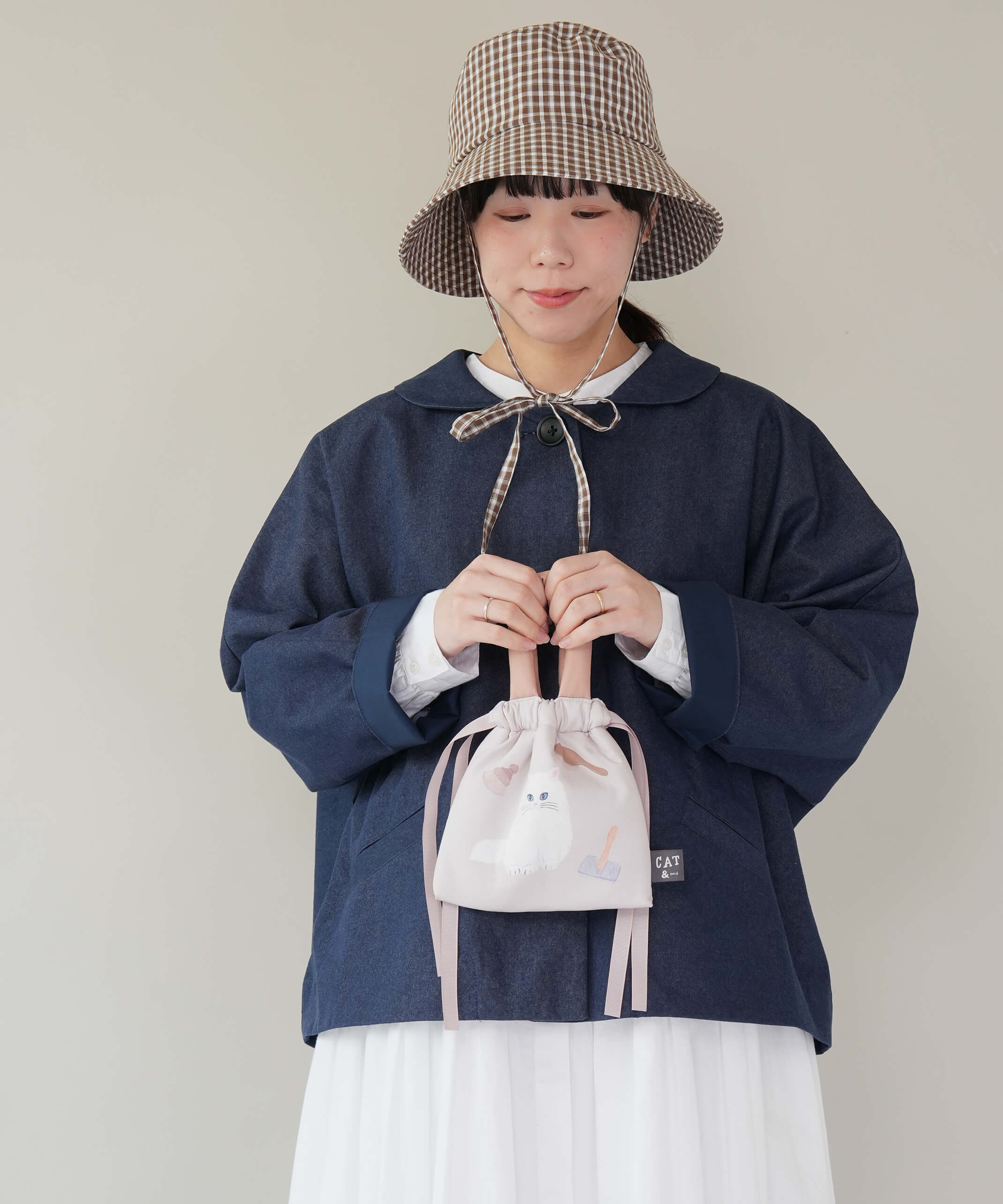 そで山かほ子クッション巾着 | mumokutekiオンラインストア