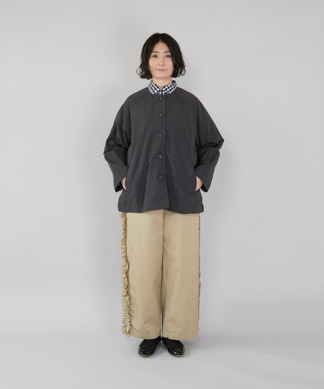 Bliss bunchコットンツイルのサイドフリルパンツ | mumokuteki