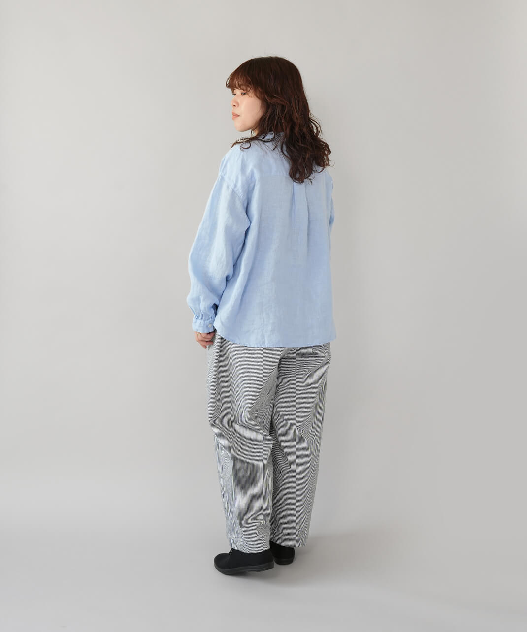 mumokutekiみんなの定番いつものリネンシャツ | mumokutekiオンライン