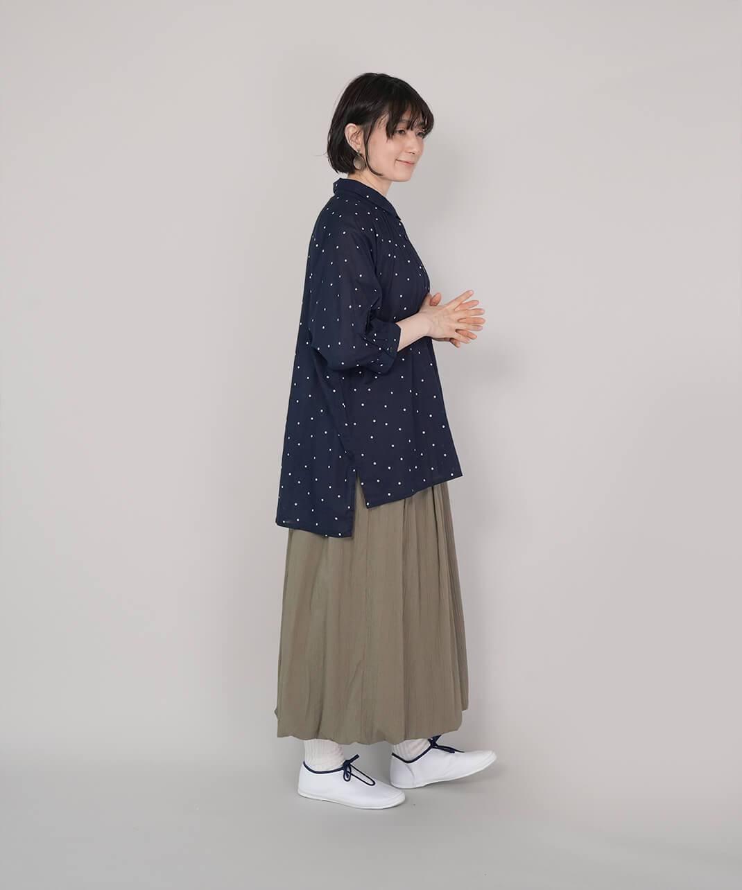 mumokutekiドット柄のチュニックブラウス | mumokutekiオンラインストア