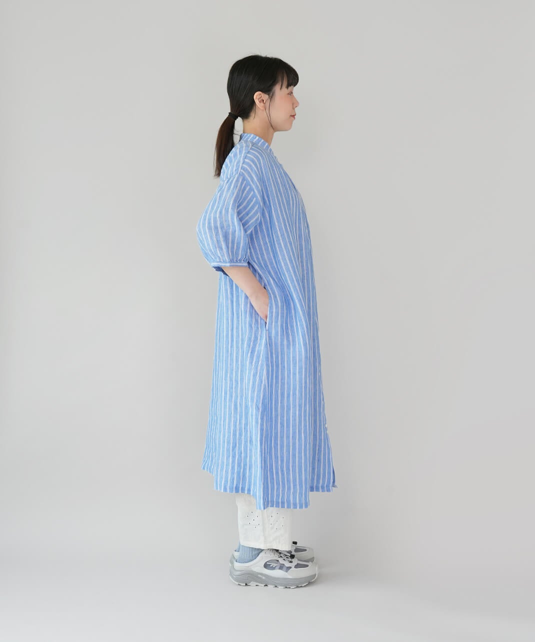 mumokutekiリネンのギャザーワンピース | mumokutekiオンラインストア