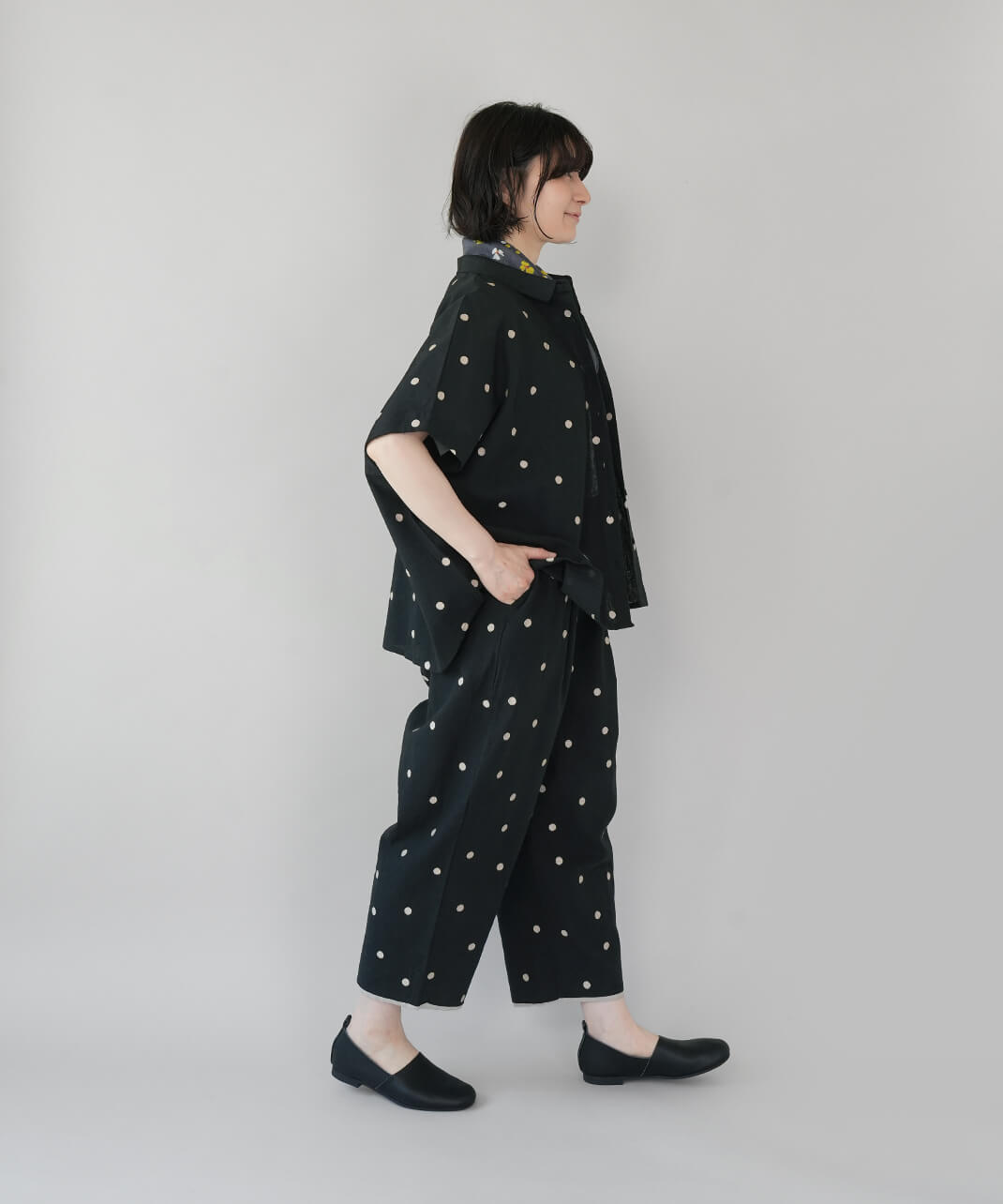 blue willowコットンリネンのドット刺繍パンツ | mumokutekiオンライン