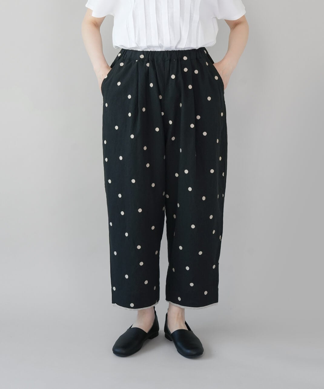 blue willowコットンリネンのドット刺繍パンツ | mumokutekiオンライン