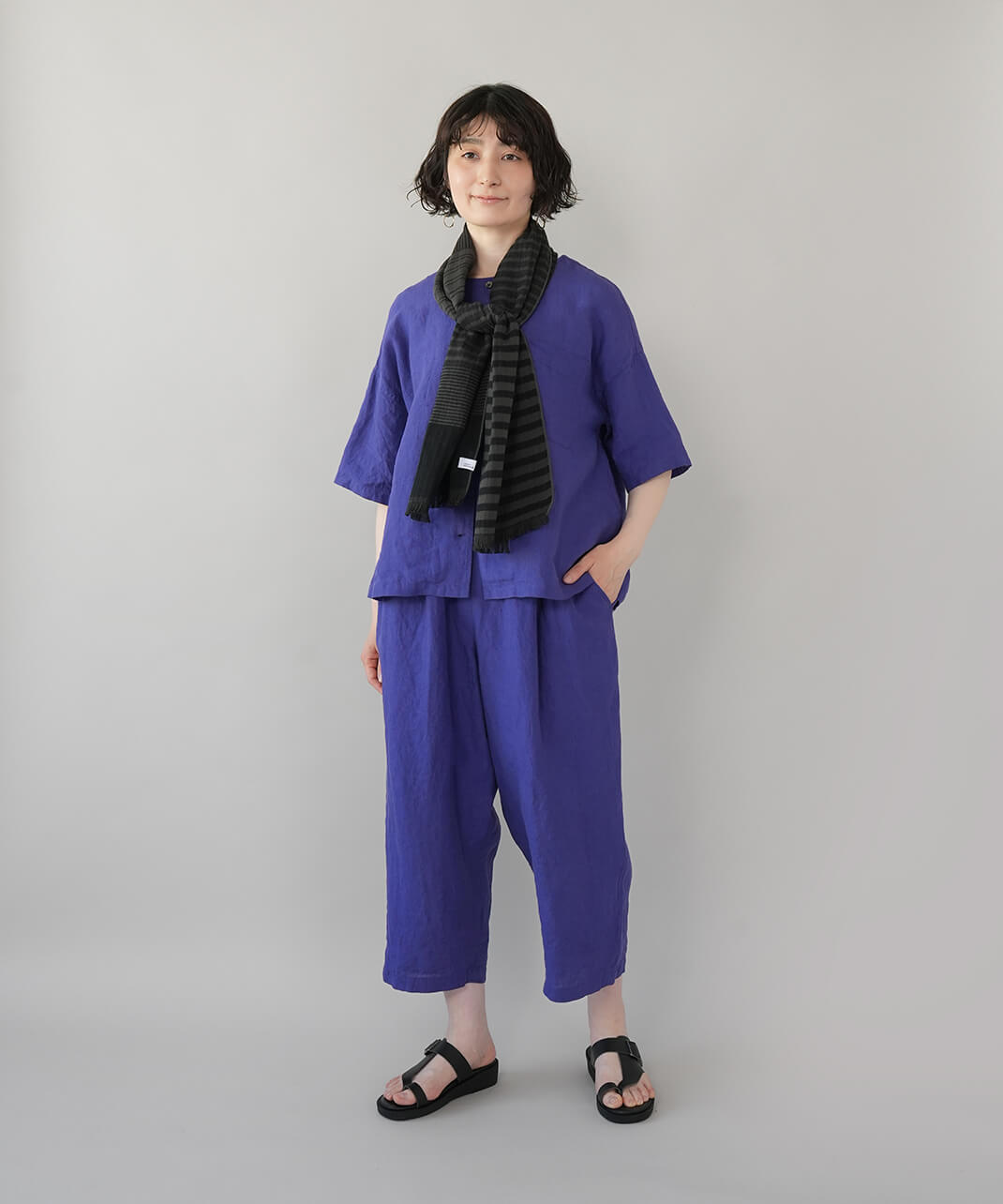 20%off】mumokutekiリネンのタックテーパードパンツ | mumokuteki
