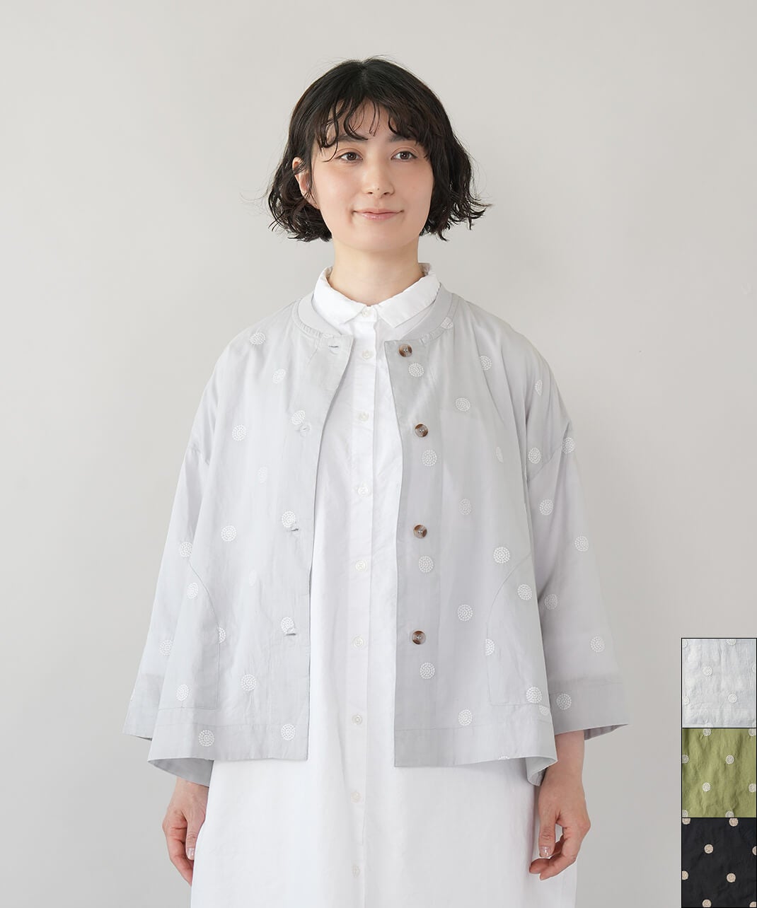 mumokutekiドット刺繍のシャツジャケット | mumokutekiオンラインストア