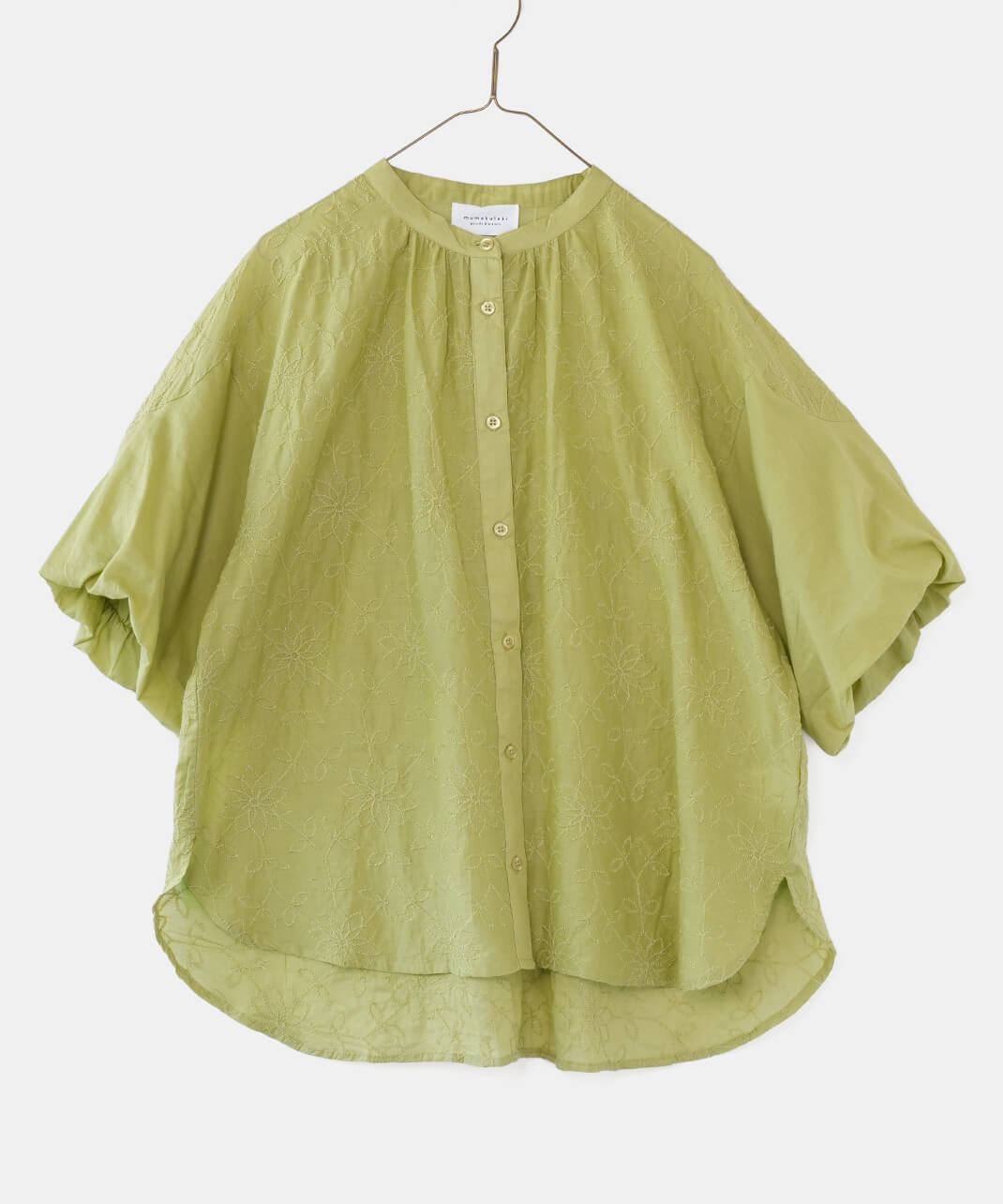 20%off】mumokuteki花柄刺繍のバルーン袖ブラウス | mumokuteki