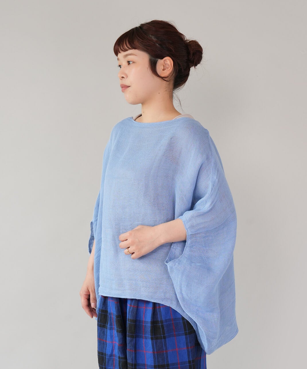 未使用品 蚊帳 8畳分 シルクロン ブルー BAN INOUE蚊帳の日常着やわらかな蚊帳のスモック | mumokuteki