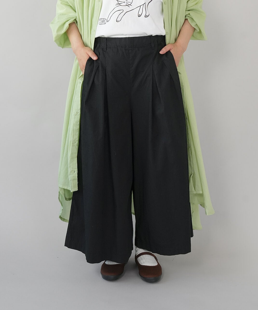 【布が好き様】MUVEIL ビジュー ガウチョパンツ 38 M カーキ 布が好き様】MUVEIL ビジュー ガウチョパンツ 38 M カーキ - メルカリ
