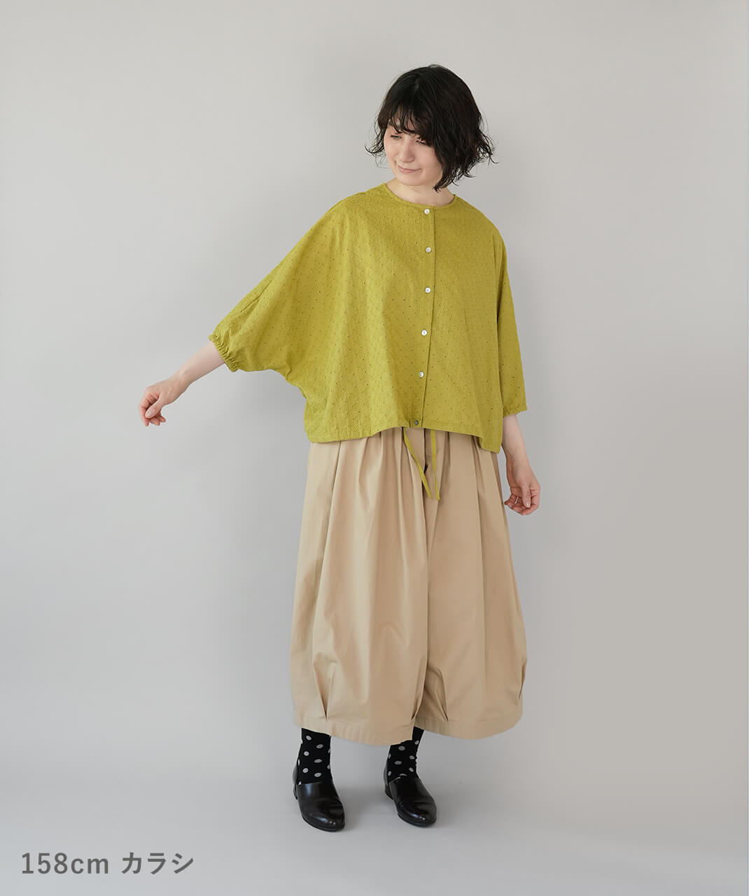 mumokuteki花柄刺繍の2WAYドルマンブラウス | mumokutekiオンラインストア