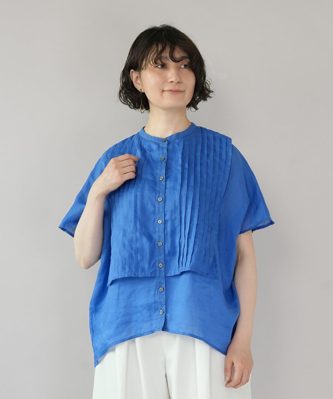 30%off】YURK geniet vanラミーリネンのピンタックブラウス