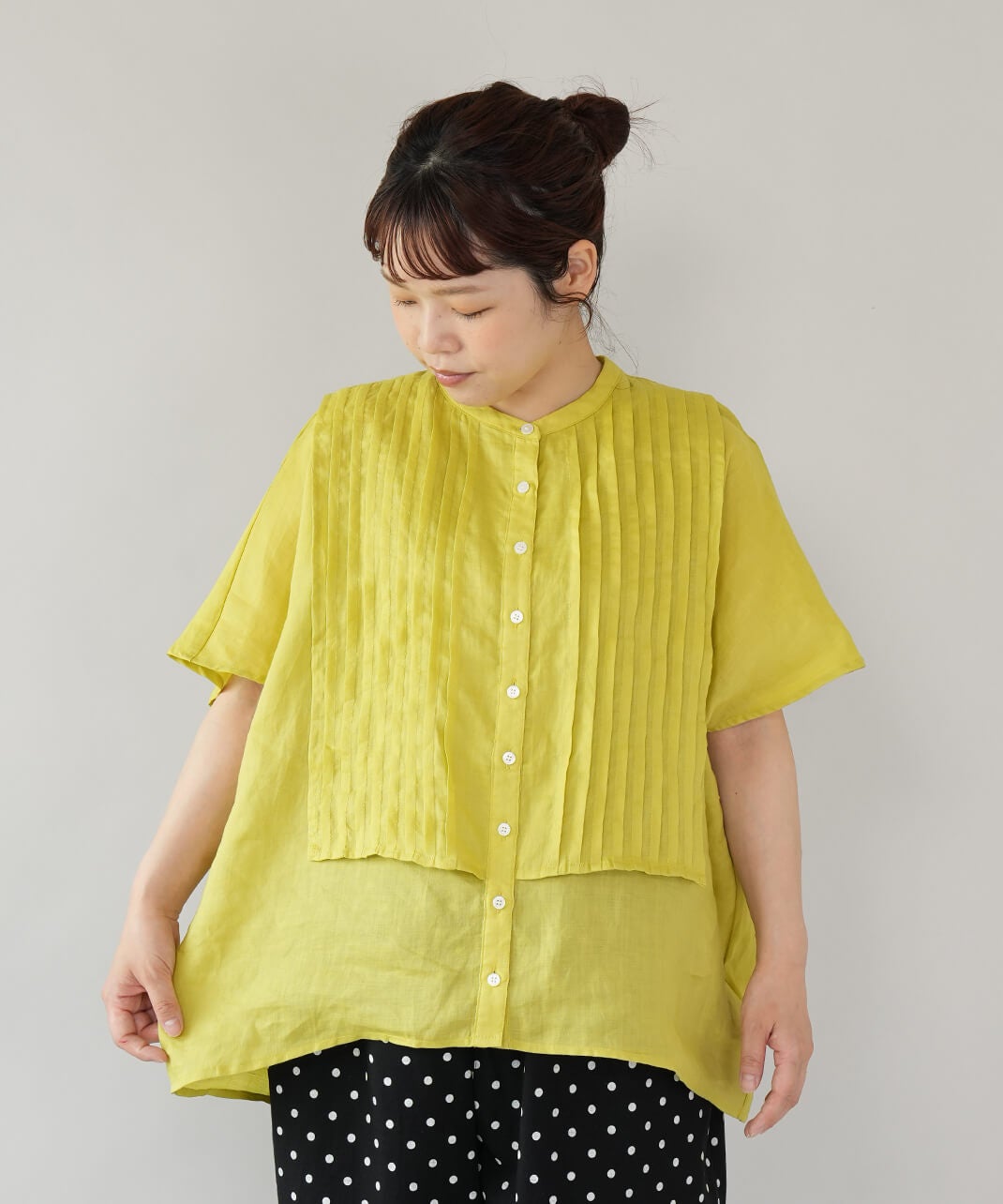 30%off】YURK geniet vanラミーリネンのピンタックブラウス