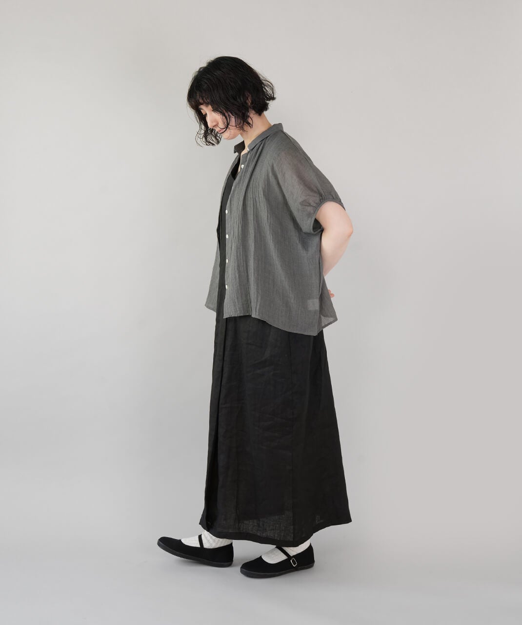 mumokutekiキャンバス素材のストラップシューズ | mumokuteki