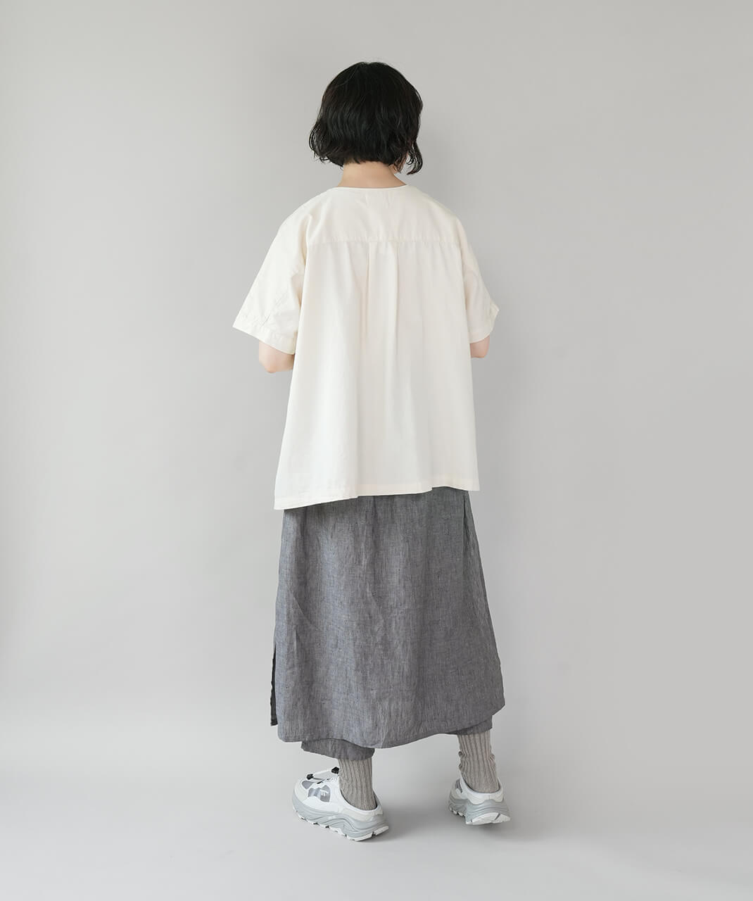 mumokuteki軽やかに着られるコットンデニムブラウス | mumokuteki